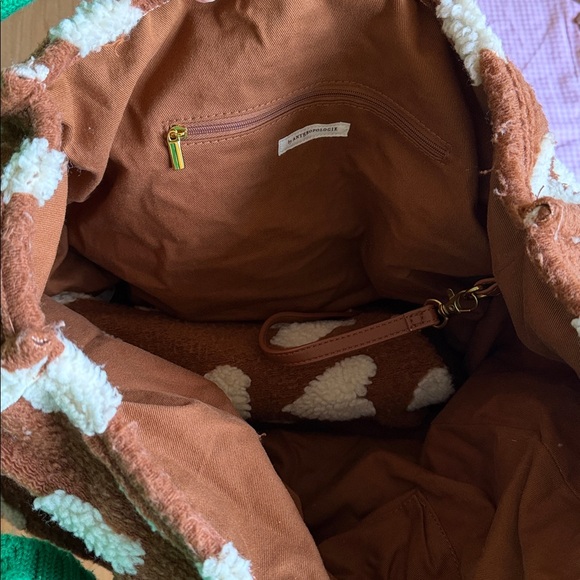 Large Anthropologie Teddy Travel Tote & Pouch - Picture 3 of 5
